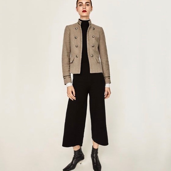 •SOLD• Zara Buttoned Military Blazer Taupe Small - Picture 1 of 8